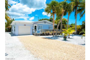 1376 Jamaica Dr, Sanibel, FL 33957, Sold 07/16/21