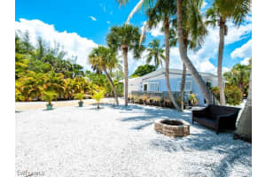 1376 Jamaica Dr, Sanibel, FL 33957, Sold 07/16/21