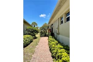1972 Tarpon Bay Dr N, Naples, FL 34119, Sold 08/16/21