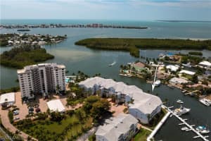 18086 San Carlos Blvd APT 823, Fort Myers Beach, FL 33931, Sold 12/10/21