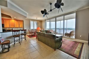 2104 W First St APT 3103, Fort Myers, FL 33901, Sold 09/03/21