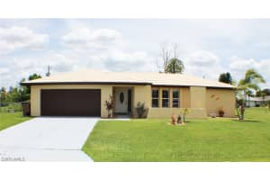 1521 Canal St, Lehigh Acres, FL 33936, Sold 08/09/21
