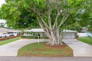 572 Sanford Dr, Fort Myers, FL 33919, Sold 07/20/21