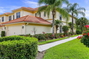 7874 Clemson St, Naples, FL 34104, Sold 08/27/21