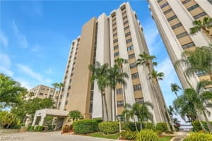 1925 Clifford St APT 1403, Fort Myers, FL 33901, Sold 09/01/21