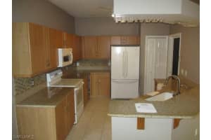 204 Stanhope Cir, Naples, FL 34104, Sold 09/03/21