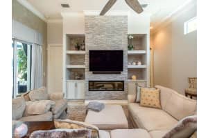 15214 Burnaby Dr, Naples, FL 34110, Sold 12/15/21