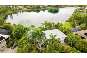 633 Lake Murex Cir, Sanibel, FL 33957, Sold 08/03/21