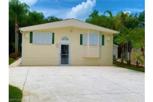 1434 Diamond Lake Cir, Naples, FL 34114, Sold 12/27/21