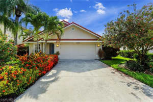 4774 Europa Dr, Naples, FL 34105, Sold 08/12/21