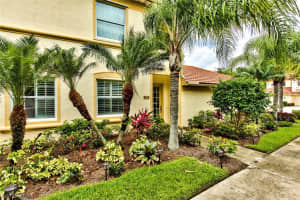 7877 Clemson St, Naples, FL 34104, Sold 09/01/21