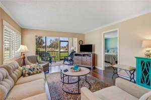 37 High Point Cir S, Naples, FL 34103, Sold 11/02/21