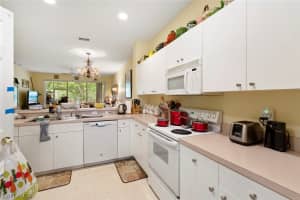 995 Tarpon Cove Dr, Naples, FL 34110, Sold 07/23/21