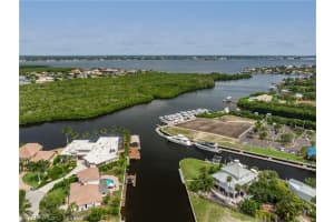 109 Montrose Dr, Fort Myers, FL 33919, Sold 08/05/21