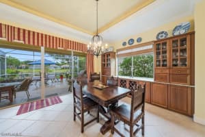 412 Chartwell Pl, Naples, FL 34110, Sold 10/27/21
