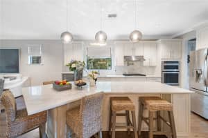 16359 Halberry Ln, Naples, FL 34110, Sold 08/10/21