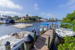 2206 Anchorage Ln, Naples, FL 34104, Sold 02/15/22