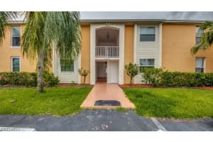 12664 Kenwood Ln b, Fort Myers, FL 33907, Sold 07/23/21