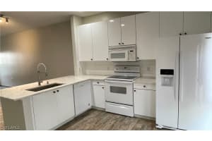 MLS# 221045292, Naples, Florida 34109