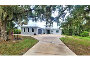1646 Pangola Dr, North Fort Myers, FL 33903, Sold 09/07/21