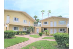 8071 Country Rd UNIT 102, Fort Myers, FL 33919, Sold 07/16/21