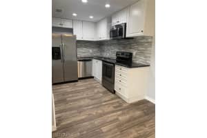 3704 Broadway Apt 315-B, Fort Myers, FL 33901, Sold 08/02/21