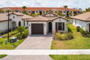 8829 Madrid Cir, Naples, FL 34104, Sold 11/05/21