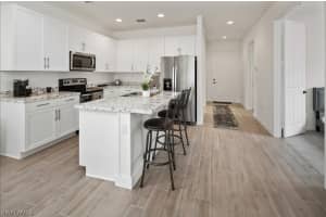 8829 Madrid Cir, Naples, FL 34104, Sold 11/05/21