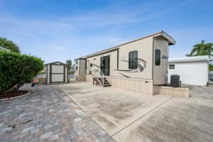 564 Cattleya Refuge, Naples, FL 34114, Sold 01/21/22