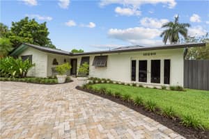 10230 McGregor Blvd, Fort Myers, FL 33919, Sold 04/04/22
