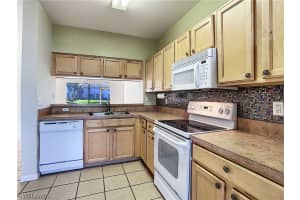 10041 Poppy Hill Dr, Fort Myers, FL 33966, Sold 08/20/21