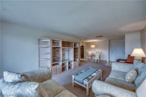 3704 Broadway APT 307, Fort Myers, FL 33901, Sold 09/09/21