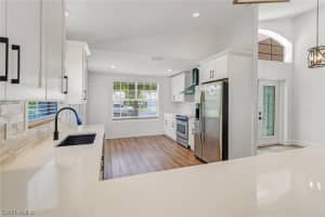 1165 Moon Lake Dr, Naples, FL 34104, Sold 07/15/21