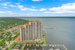 2090 W First St H808, Fort Myers, FL 33901, Sold 08/17/21