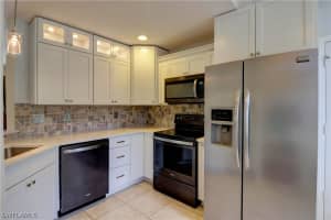 7711 Cameron Cir, Fort Myers, FL 33912, Sold 08/11/21