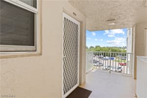 5700 Bonita Beach Rd SW, Bonita Springs, FL 34134, Sold 10/01/21