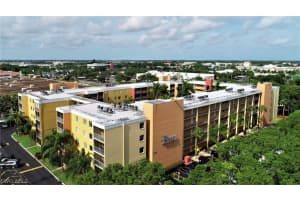 2366 E Mall Dr APT 117, Fort Myers, FL 33901, Sold 08/06/21