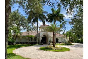6615 Stonegate Dr, Naples, FL 34109, Sold 09/30/21