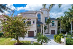 104 Guadeloupe Ln, Bonita Springs, FL 34134, Sold 08/09/21