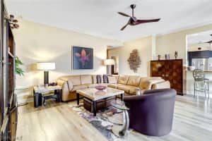 450 Bayfront Pl, Naples, FL 34102, Sold 08/27/21