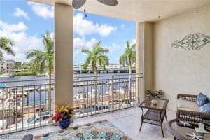 451 Bayfront Pl, Naples, FL 34102, Sold 08/23/21
