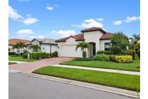 1995 Mustique St, Naples, FL 34120, Sold 08/26/21