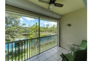 422 Valerie Way, Naples, FL 34104, Sold 08/05/21