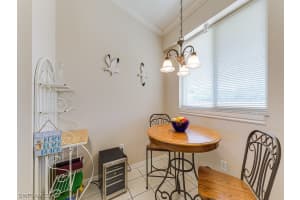 422 Valerie Way, Naples, FL 34104, Sold 08/05/21