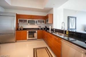 3000 Oasis Grand Blvd, Fort Myers, FL 33916, Sold 02/04/22