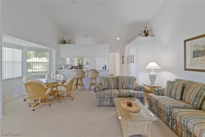 4915 Europa Dr, Naples, FL 34105, Sold 10/12/21