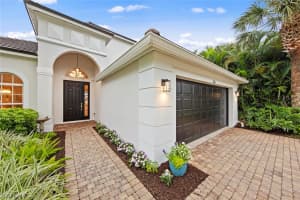 8266 Laurel Lakes Way, Naples, FL 34119, Sold 08/31/21