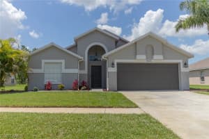 4605 Varsity Cir, Lehigh Acres, FL 33971, Sold 08/17/21