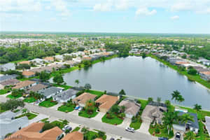 574 Crossfield Cir, Naples, FL 34104, Sold 08/23/21