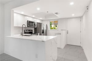 1018 Manatee Rd, Naples, FL 34114, Sold 12/10/21